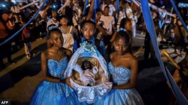 El pueblo de Colombia que celebra la Navidad en febrero y con un Niño Dios negro.