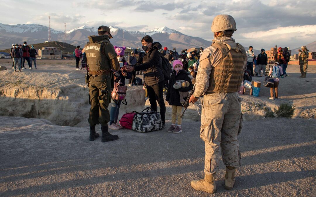 Chile busca una solución laboral para decenas de miles de migrantes